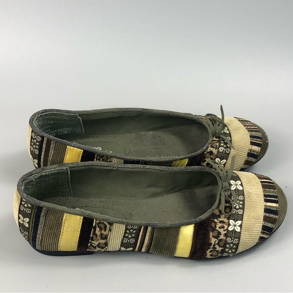 So Wear It Declare It Medley Olive Ballet Flats Size 6M - Picture 6 of 8